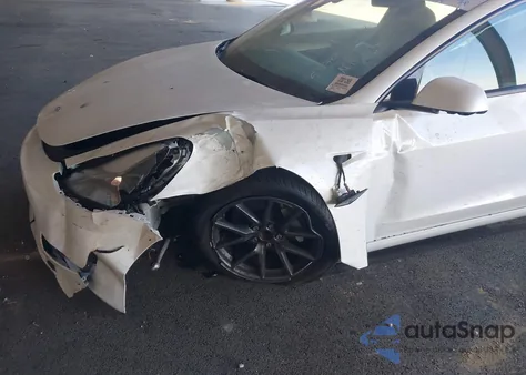 2023 Tesla Model 3 Rear-Wheel Drive z USA, uszkodzony, nr VIN 5YJ3E1EA4PF567054